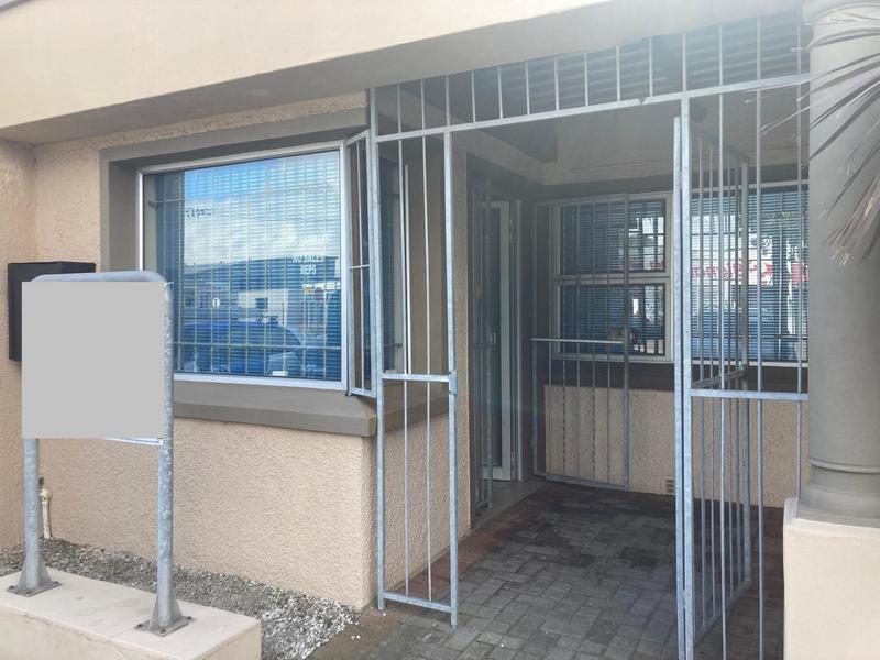 To Let Commercial Property for Rent in Newton Park Eastern Cape